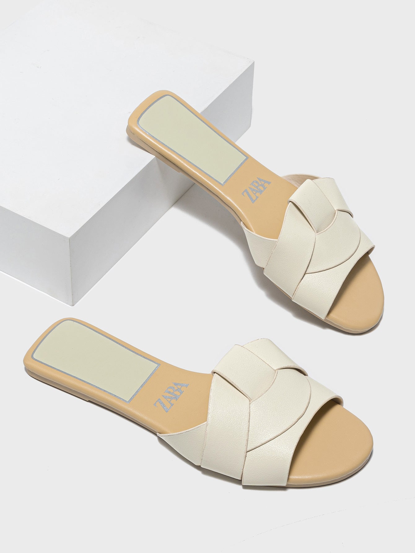 Flat Slippers